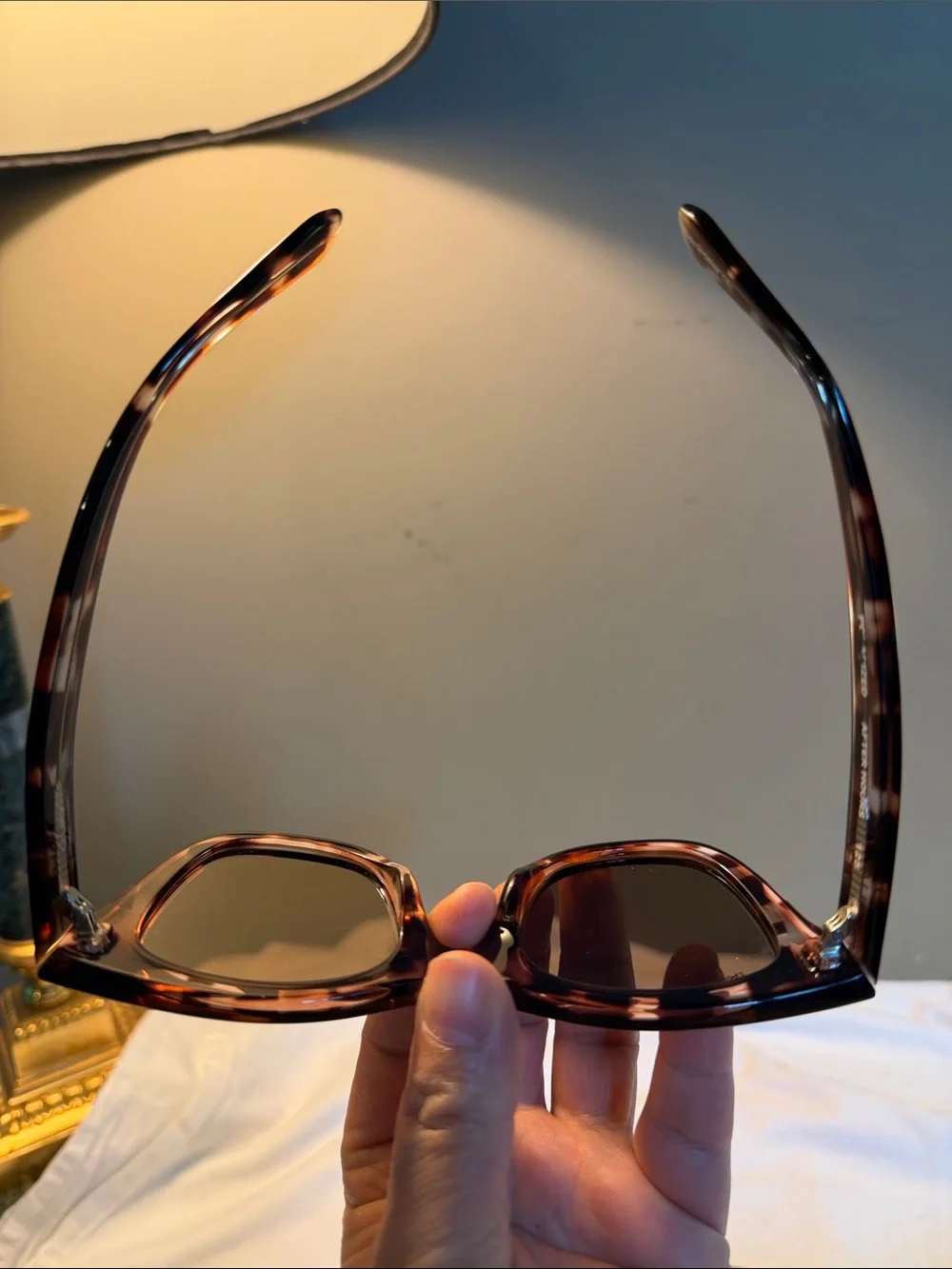 QUAY Tortoiseshell Cat-Eye Sunglasses - Brown